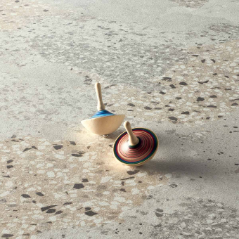 Gres porcelánico Patchy grande dalle