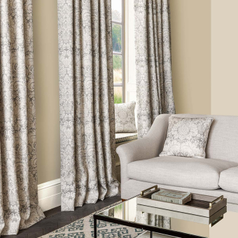 Tela Queen's Damask