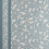 Papel pintado Etched Scrolling Tulip Morris and Co Faded Indigo MUNW217604