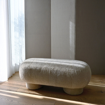 Puf Big Foot Sheepskin