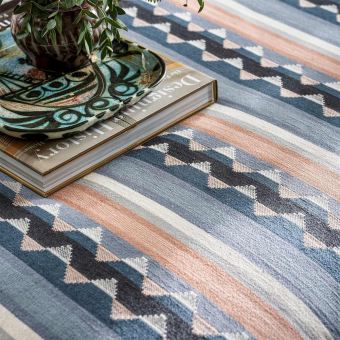 Tela Lutley Stripe